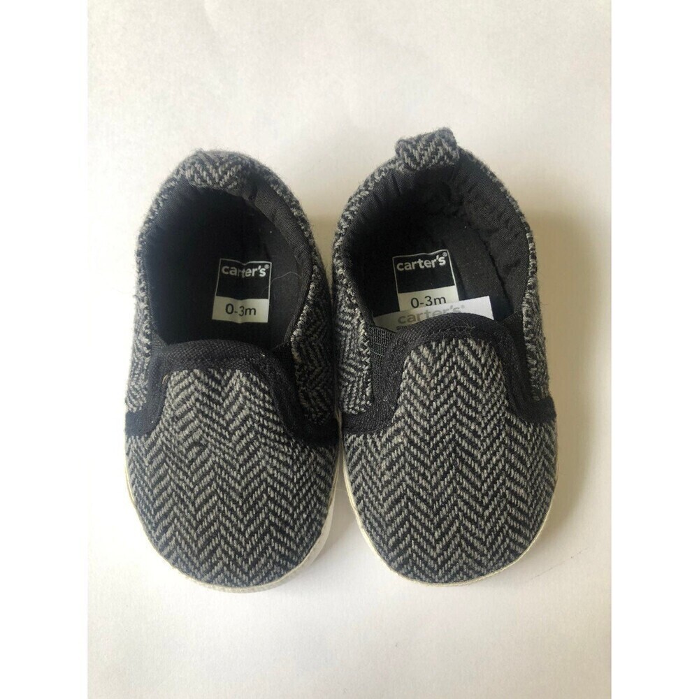 Carter's Infant baby crib Shoes 0-3
